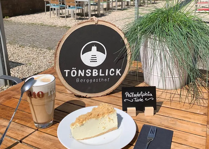 Berggasthof Toensblick *